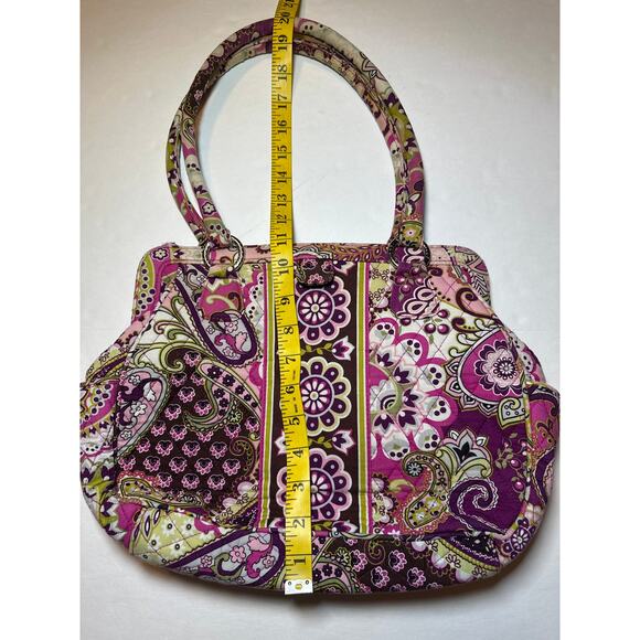Vera Bradley Medium Bag Tote In Retired Very Berry Paisley Pattern Super Clean - Picture 6 of 9